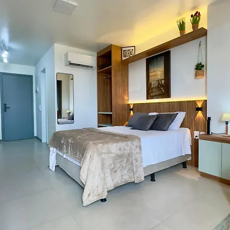 Novo De Alto Padrão Na Beira Mar Aparthotel