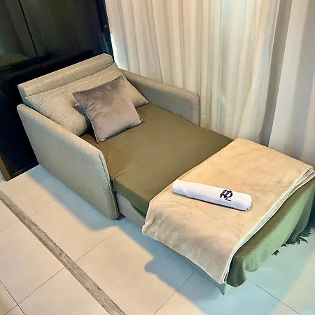 Novo De Alto Padrão Na Beira Mar Aparthotel