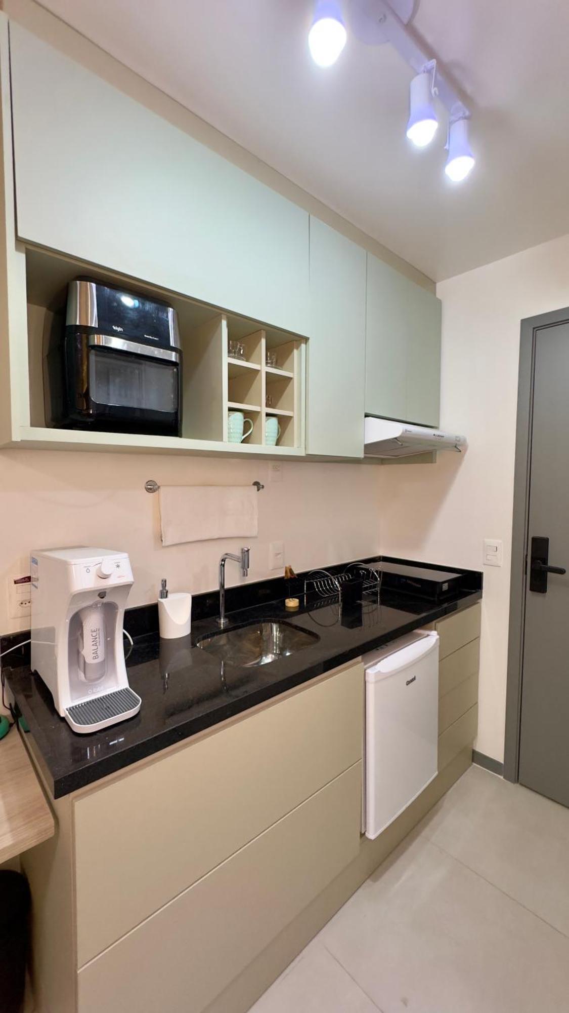 Novo De Alto Padrão Na Beira Mar Aparthotel 3*