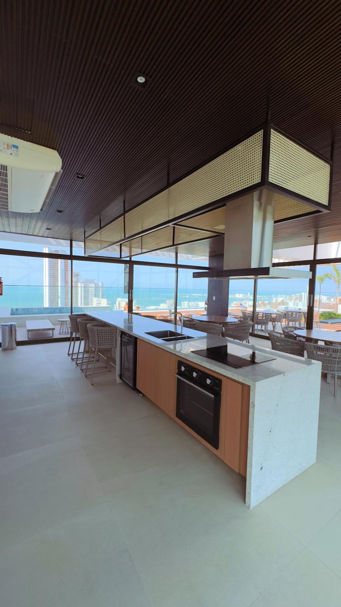 Novo De Alto Padrão Na Beira Mar Aparthotel