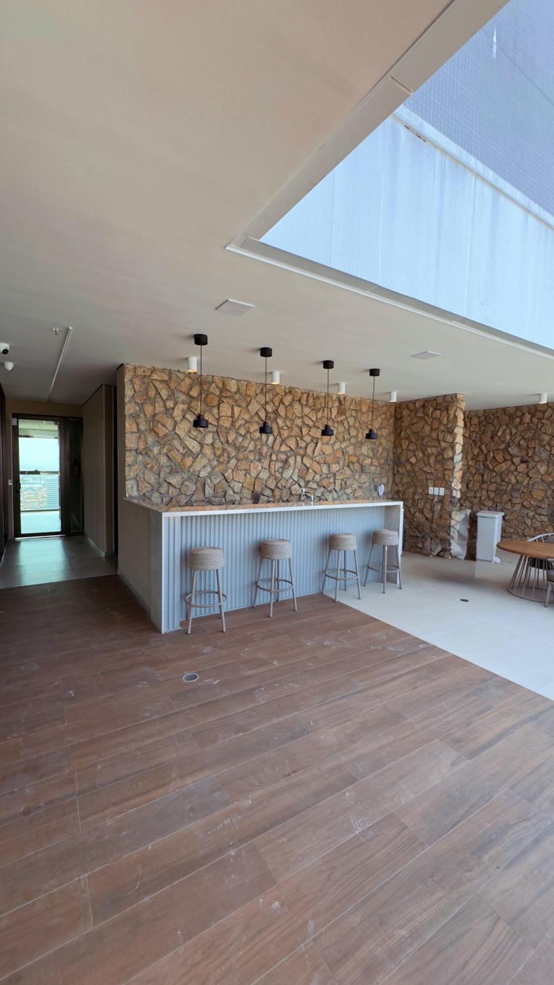 Aparthotel Novo De Alto Padrão Na Beira Mar 3*